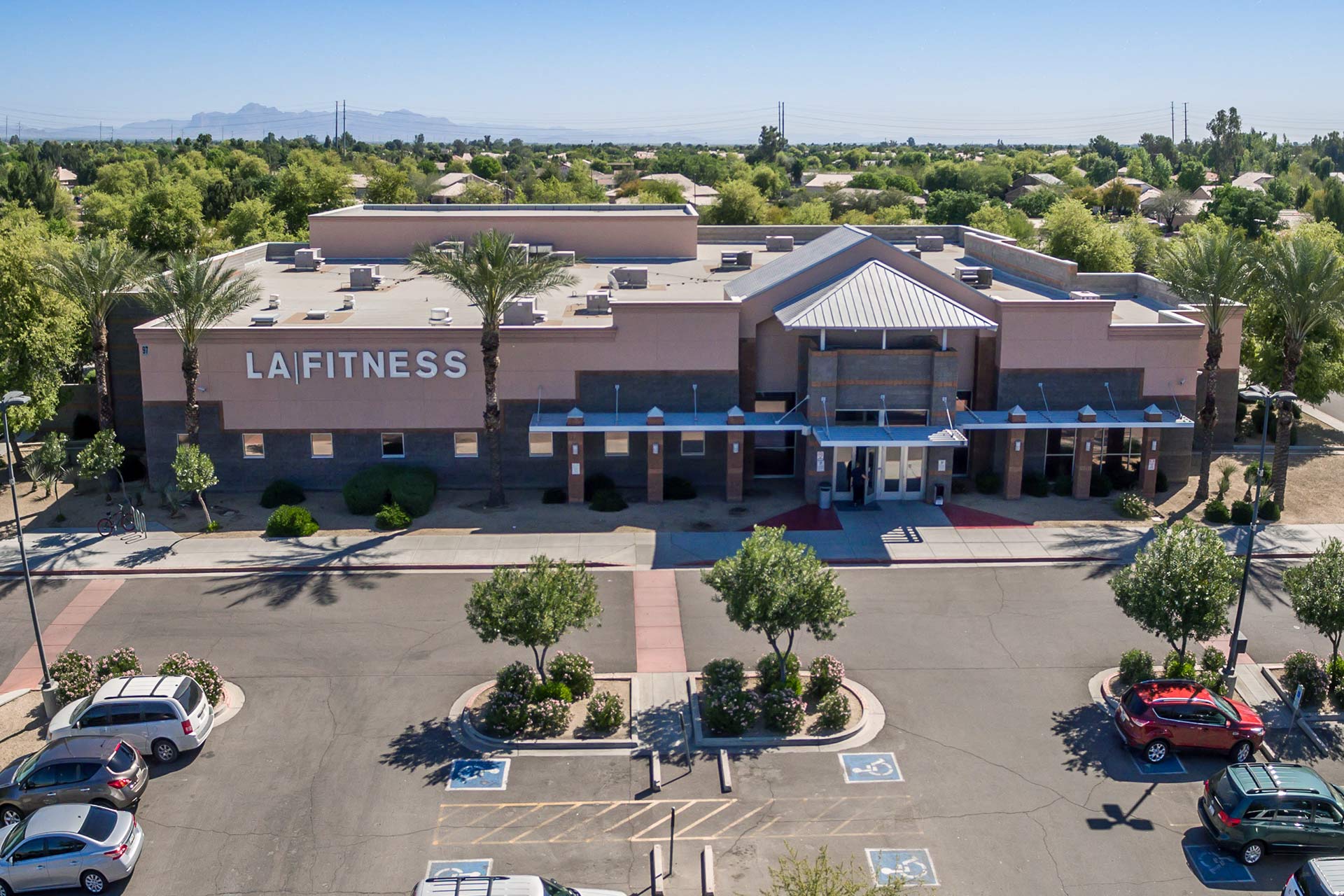 Featured Listings Health Clubs & Other Retail NNN Fitness