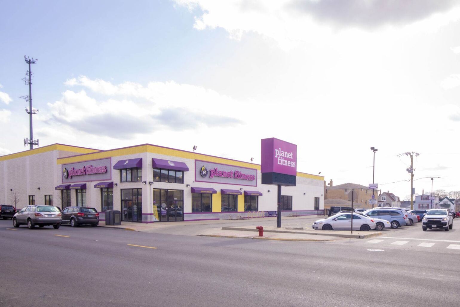 Fitness Elmwood Park, IL Featured Listing NNN Fitness