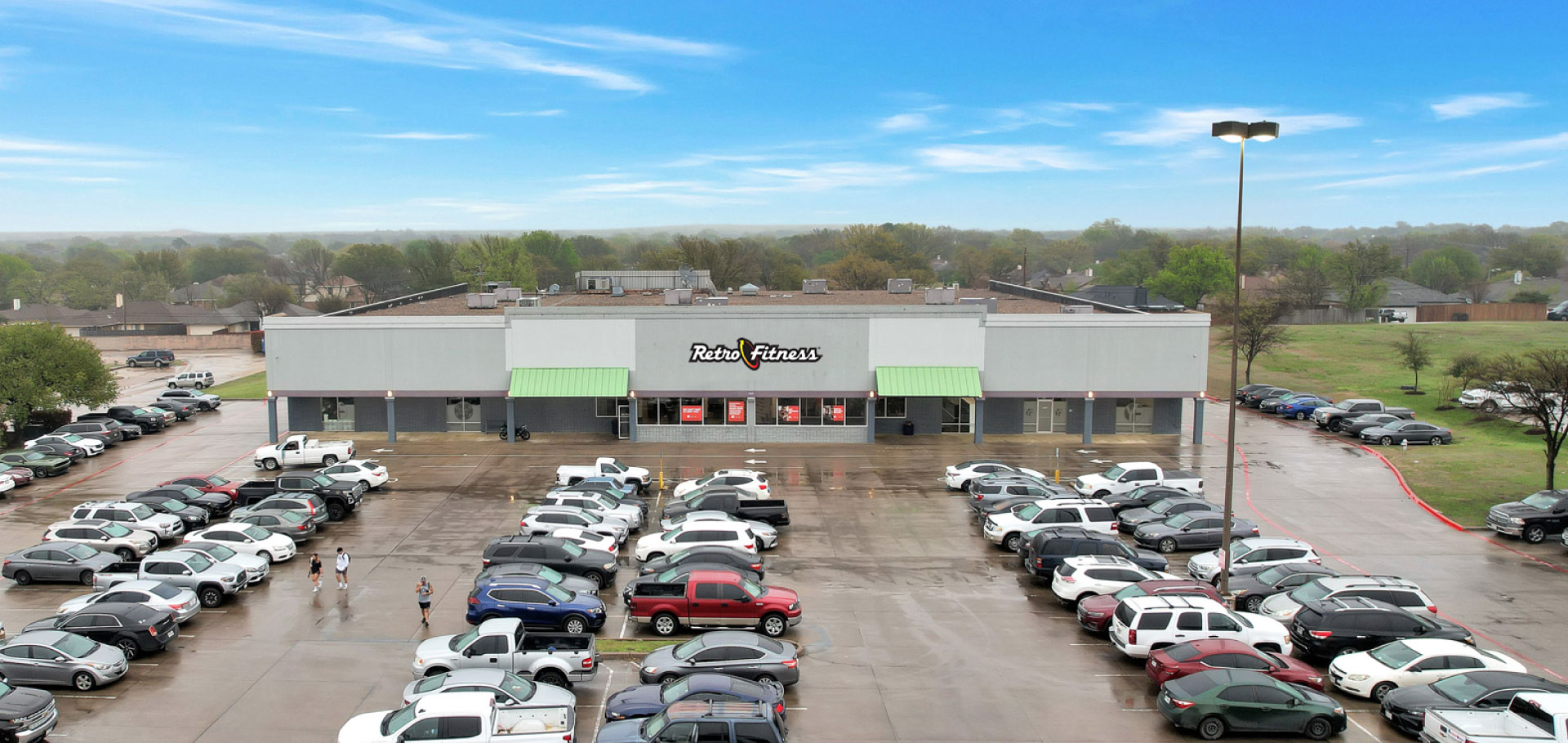 Just Listed | Retro Fitness | 10 Year Lease | 7.25% Cap Rate | Low Rent & Price PSF | Dallas MSA