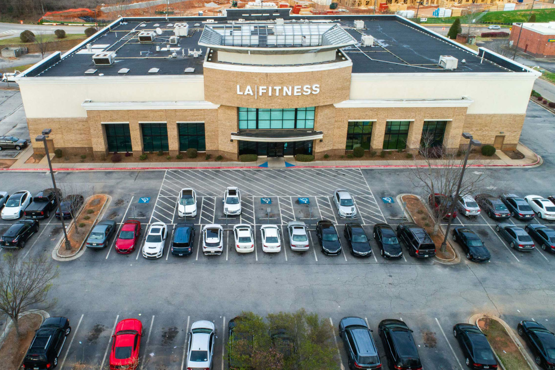 LA Fitness - McDonough, GA - Featured Listing - NNN Fitness 