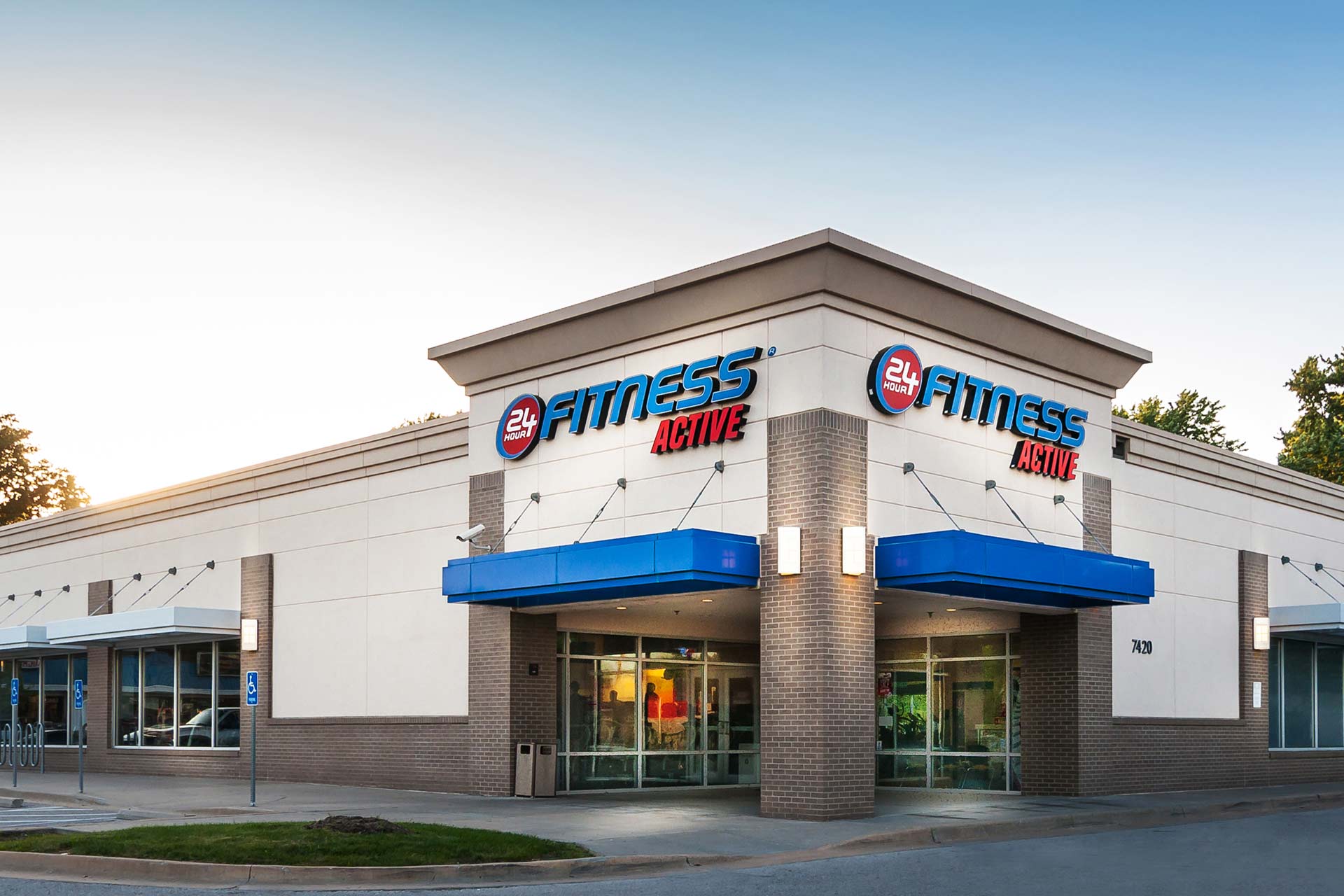 24 Hour Fitness, Overland Park, KS